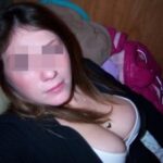 Fille d&eacute;lur&eacute;e de Murianette cherche un homme mignon