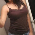 Belle fille chaude aimerait se trouver un mec m&ucirc;r &agrave; sucer &agrave; Grenoble