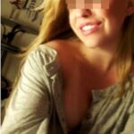 Coquine pour un arabe bien muscl&eacute; pour de la baise anale &agrave; Claix