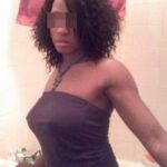 Femme tr&egrave;s perverse de Grenoble pour une turlutte